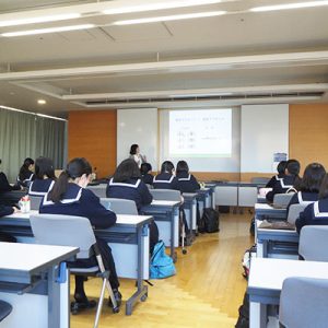 日本語教師という仕事をご存じですか？（職業発見プログラム）
