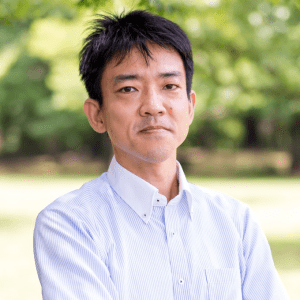 川原繫人